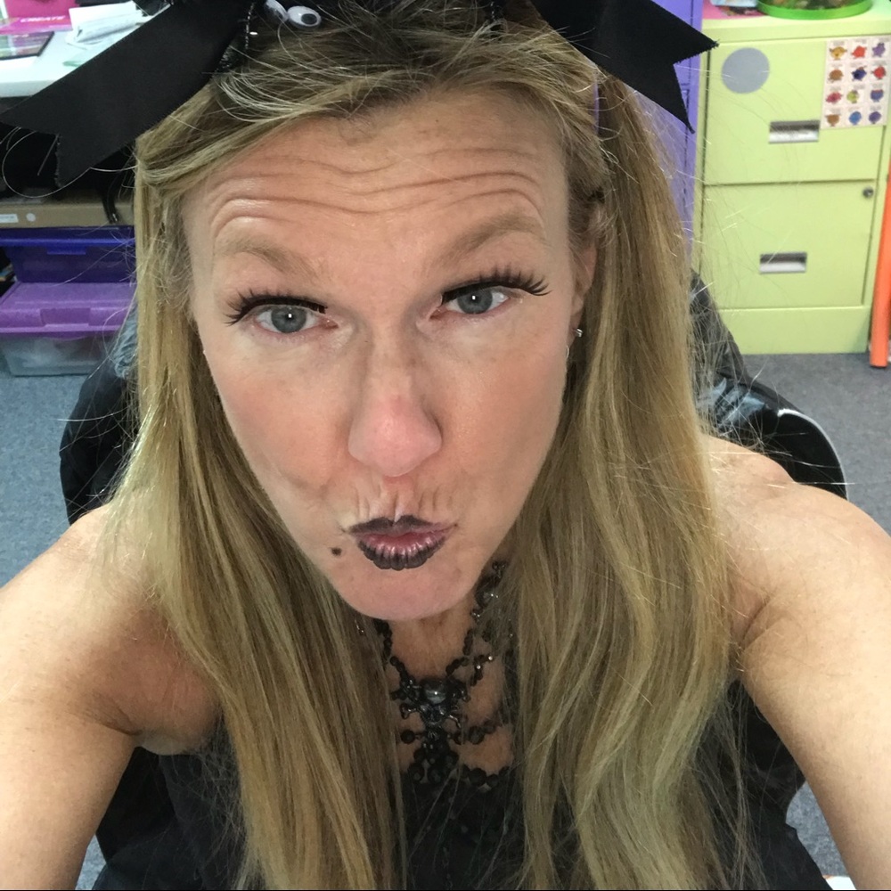 Meet your Posher, Kristina